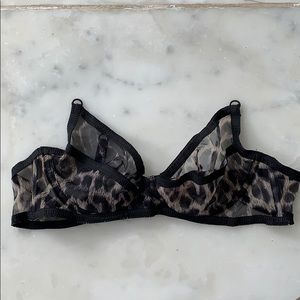 Agent Provocateur Leopard bra/ no straps! 🧡